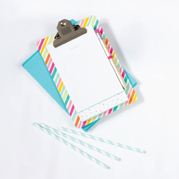 Getting Organized - Learn how to get organized in 3 easy steps! - www.yeswemadethis.com