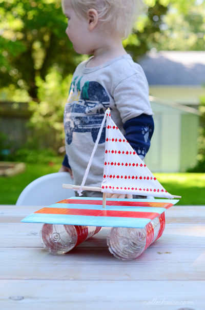 14 Simple Summer Crafts for Toddlers - YES! we made this